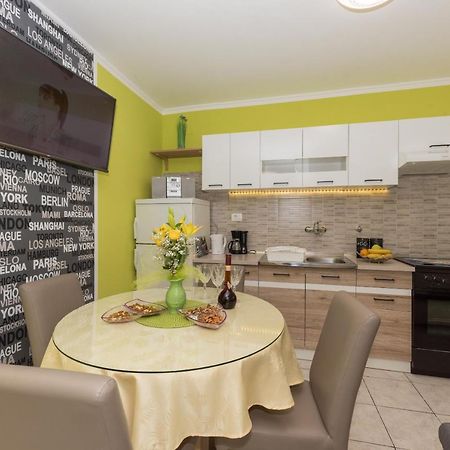 Apartment Danijela Sibenik Ngoại thất bức ảnh