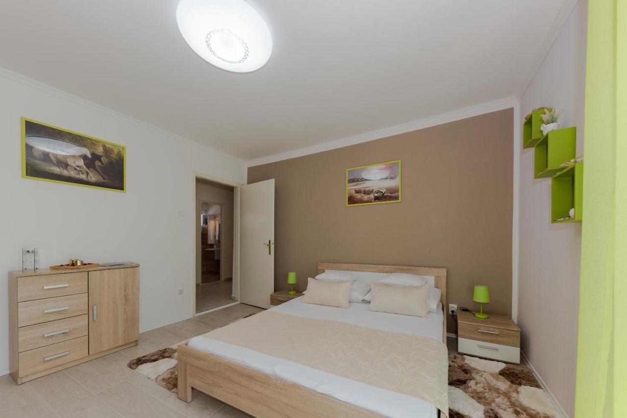 Apartment Danijela Sibenik Ngoại thất bức ảnh
