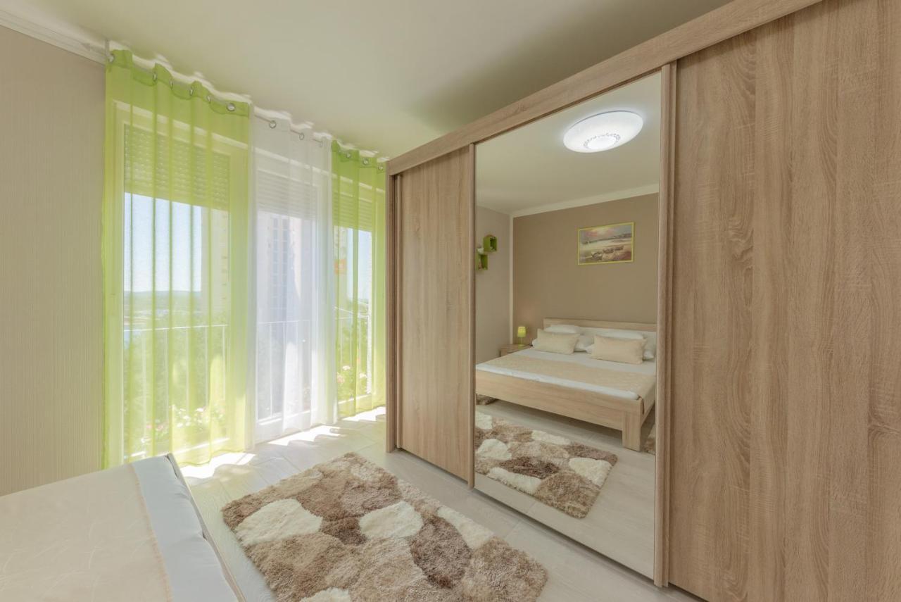 Apartment Danijela Sibenik Ngoại thất bức ảnh